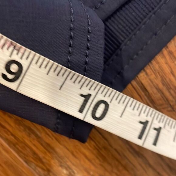 L.L. Bean men’s colorblock swim trunks size M - Picture 6 of 8